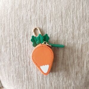 NEW Bag Charm Coin Purse Ketchain Carrot